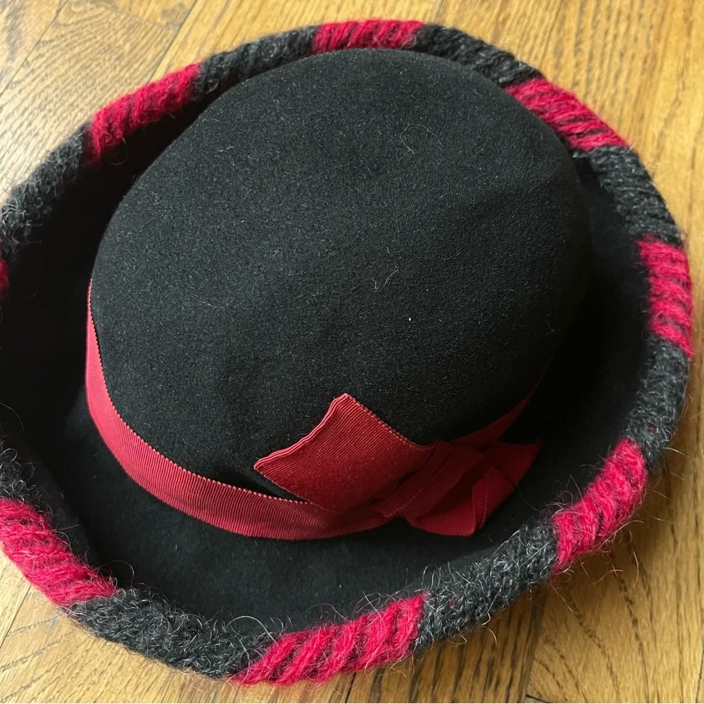Jan Leslie Custom Design Vintage Coquette French Breton Hat Wool Vintage Black